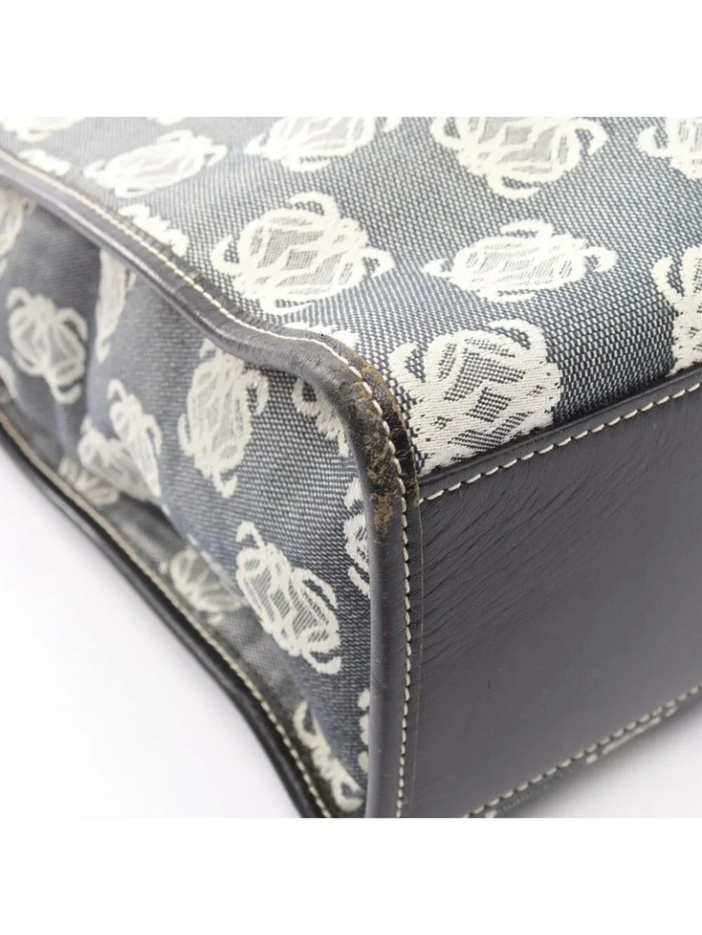 Loewe Tote Anagram Canvas Leather